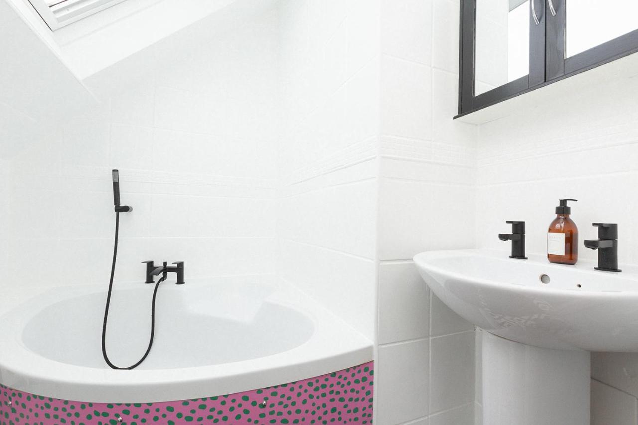 Funky Flat In Margate'S Westbrook Bay Apartment Exterior photo